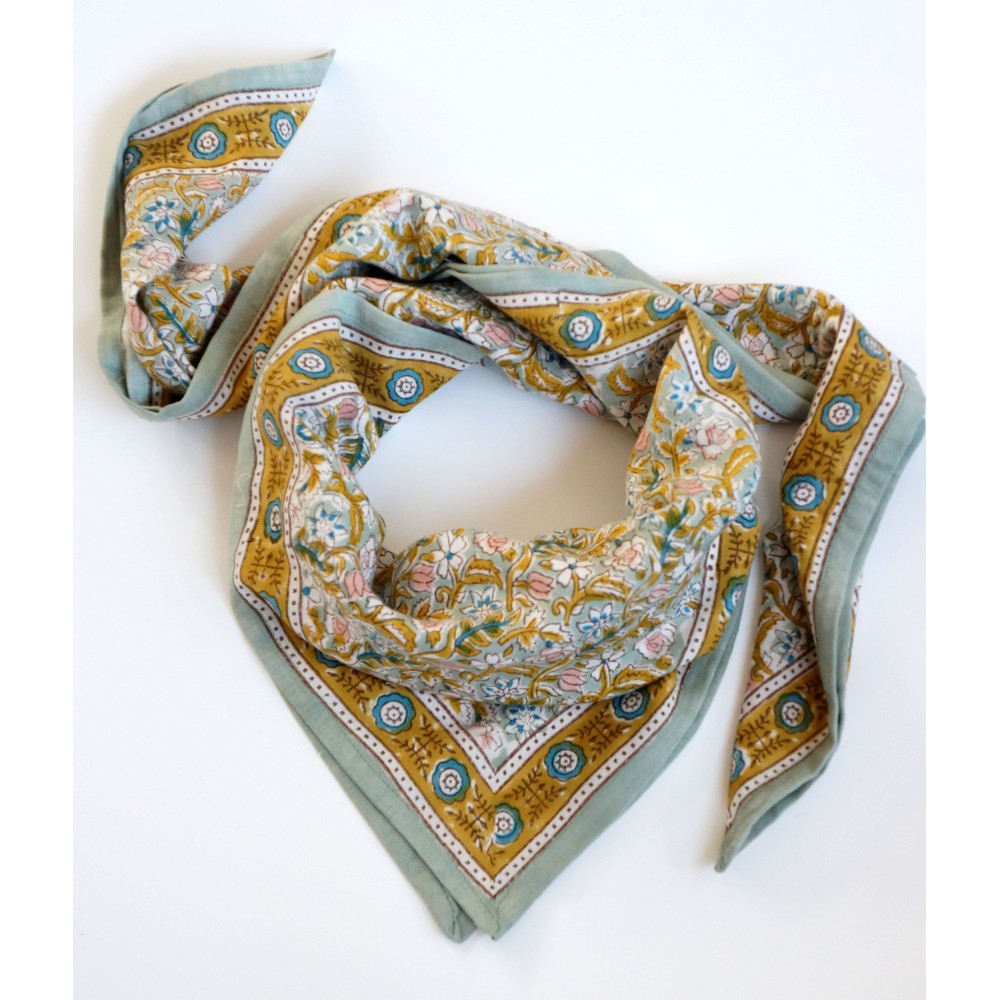 Foulard imprimé fleurs « à l’indienne » Lucette